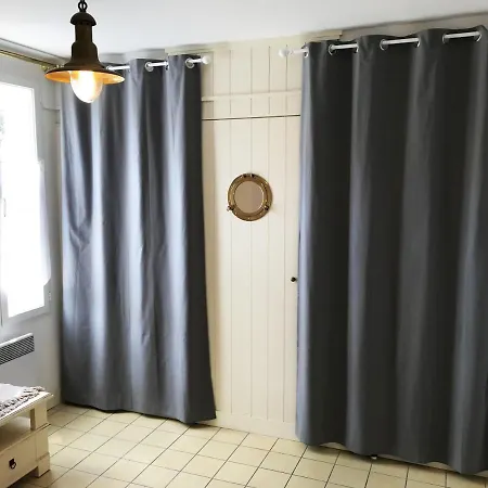 La Jolie Brise Dans Avec Piscine